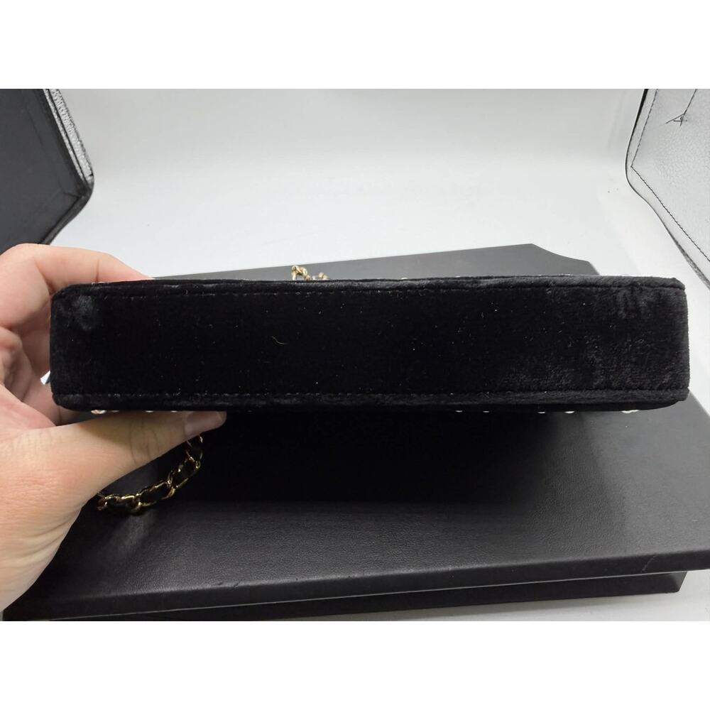 Chanel Quilted Pearl Double Zip Clutch W/ Chain SPB-MS 363036 - Picture 5 of 15